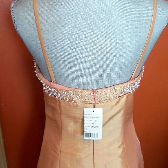 Tangerine impression prom 👗 dress - Picture 5 of 8